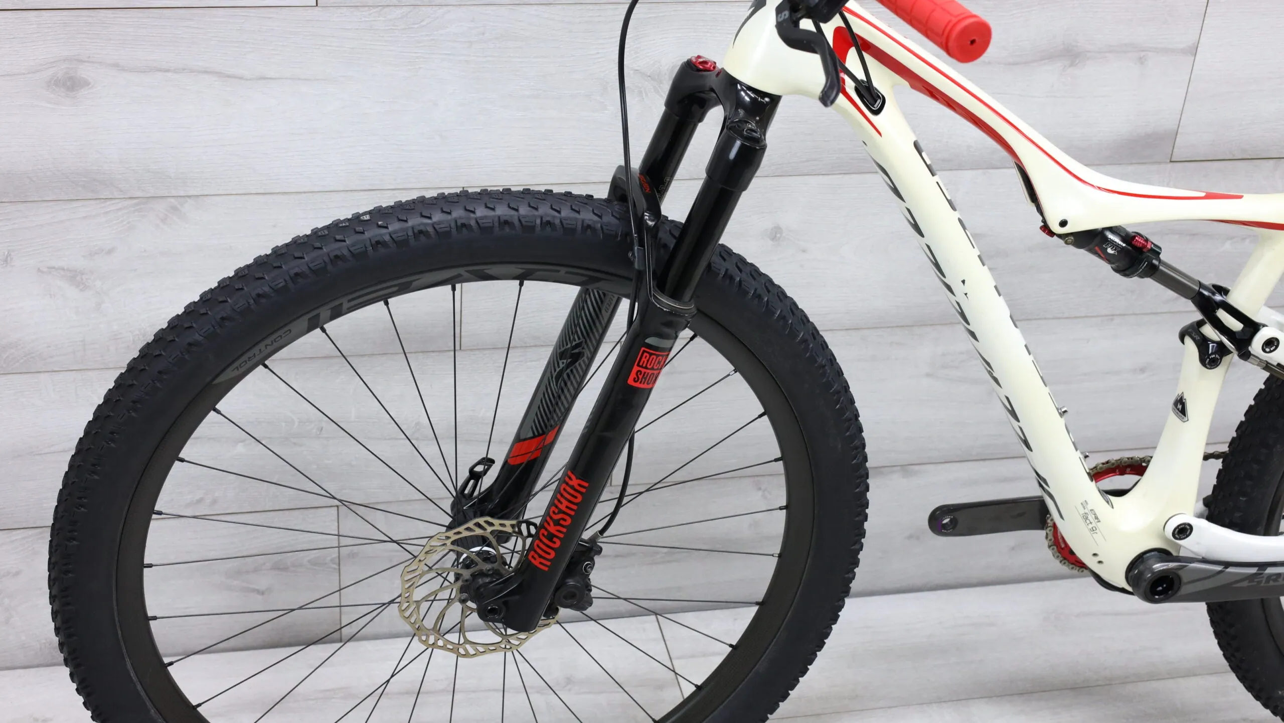 2015 Specialized Era Expert Carbon 29  Mountain Bike - Medium